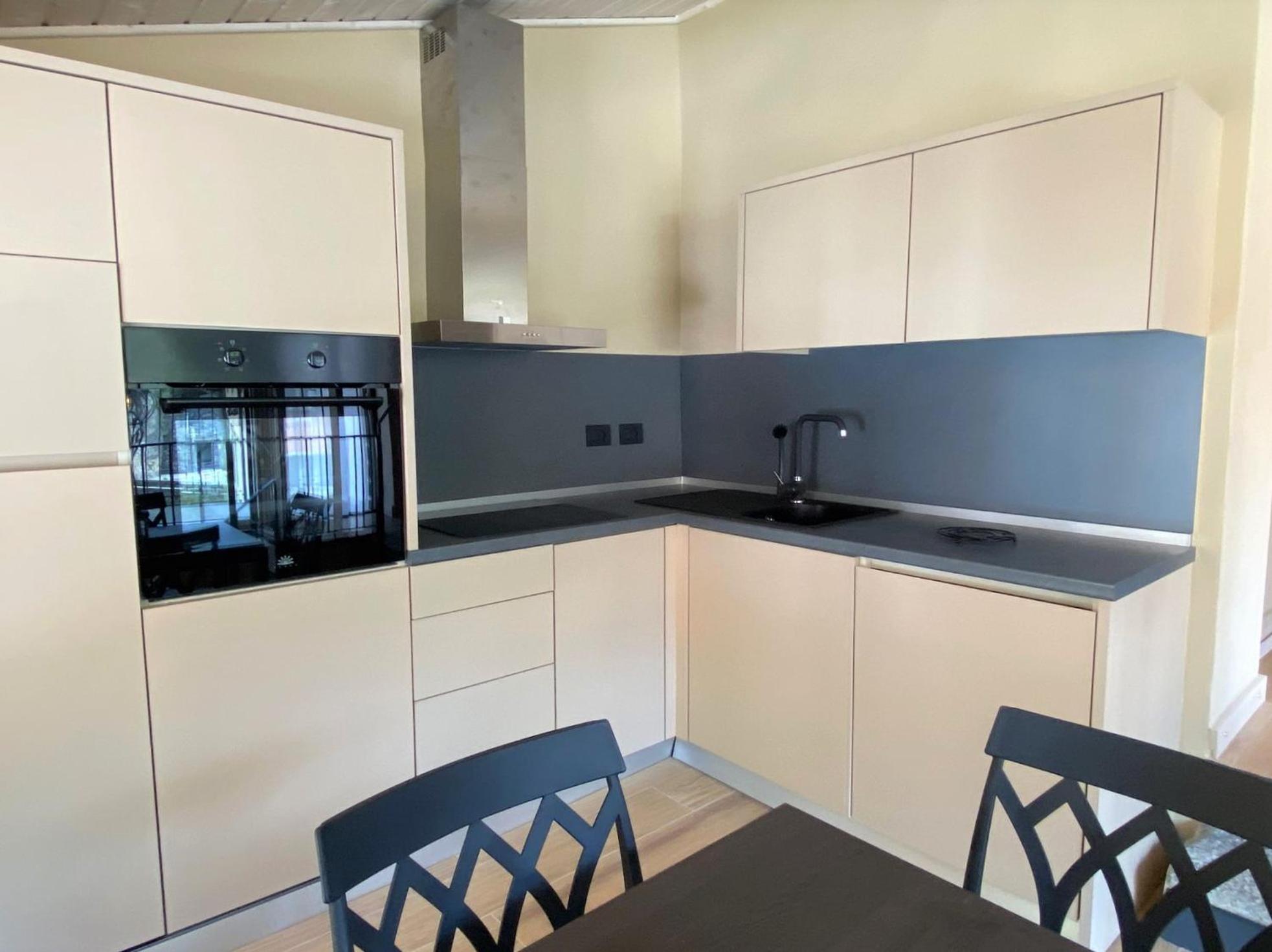Argegno'S River - Central Apartment Lake View Room photo