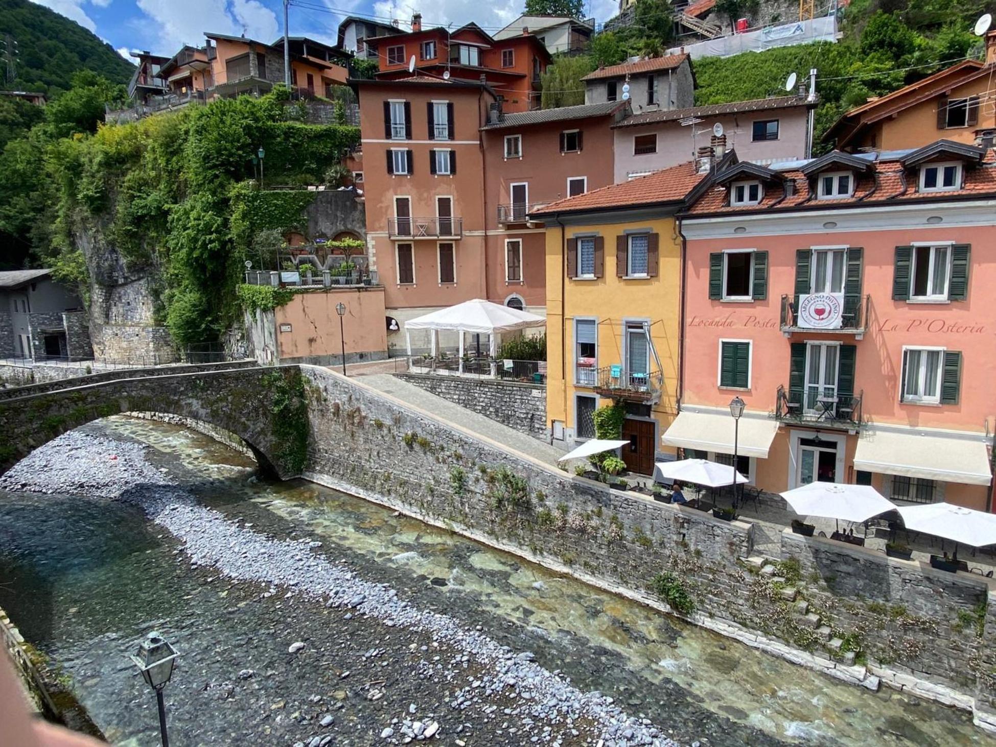 Argegno'S River - Central Apartment Lake View Room photo